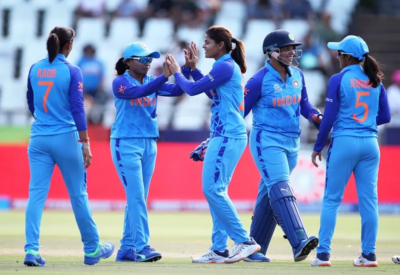 Women's T20 World Cup : वेस्टइंडीज के खिलाफ गेंदबाजी में सुधार करना चाहेगी भारतीय टीम 