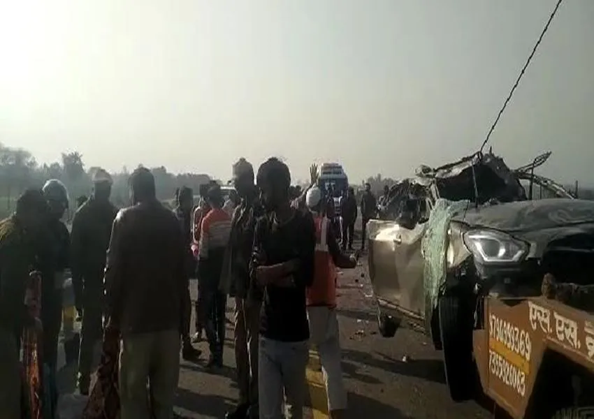 Unnao Road Accident: आगरा एक्सप्रेसवे पर भीषण सड़क हादसा, सात लोगों की मौत