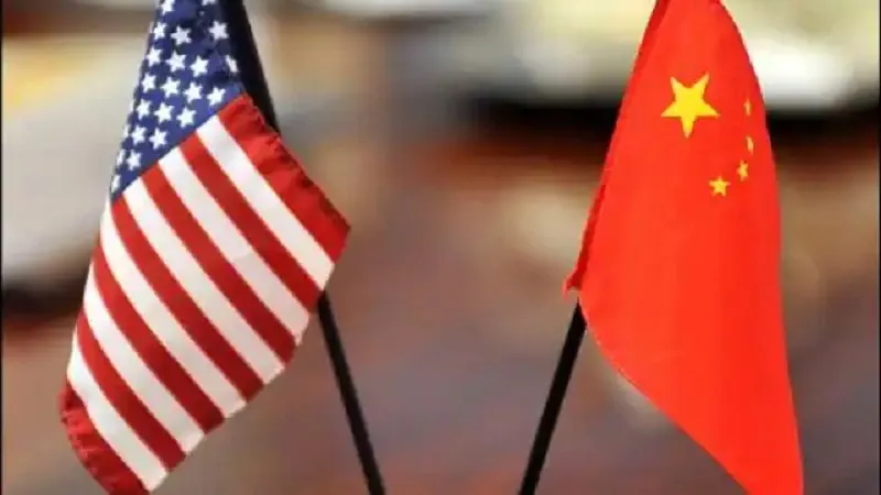 चीन का आरोप, कहा- नए गैर कानूनी प्रतिबंध लगाकर ‘दादागीरी’ कर रहा अमेरिका 