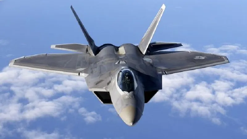 अलास्का के बाद अब American Fighter Jet ने कनाडा के हवाई क्षेत्र में एक और अज्ञात वस्तु को किया नष्ट 