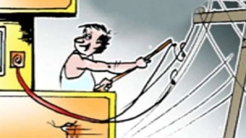  संभल : बिजली चोरी पकड़ने गई टीम पर हमला,  बिजली कर्मियों को दौड़ा दौड़ा कर पीटा