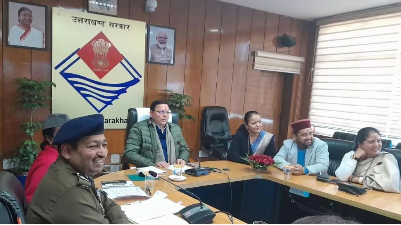 Uttarakhand : 06 थानों और 20 पुलिस चौकियों ने ली पटवारी चौकियों की जगह, सीएम धामी ने किया वर्चुअल शुभारंभ