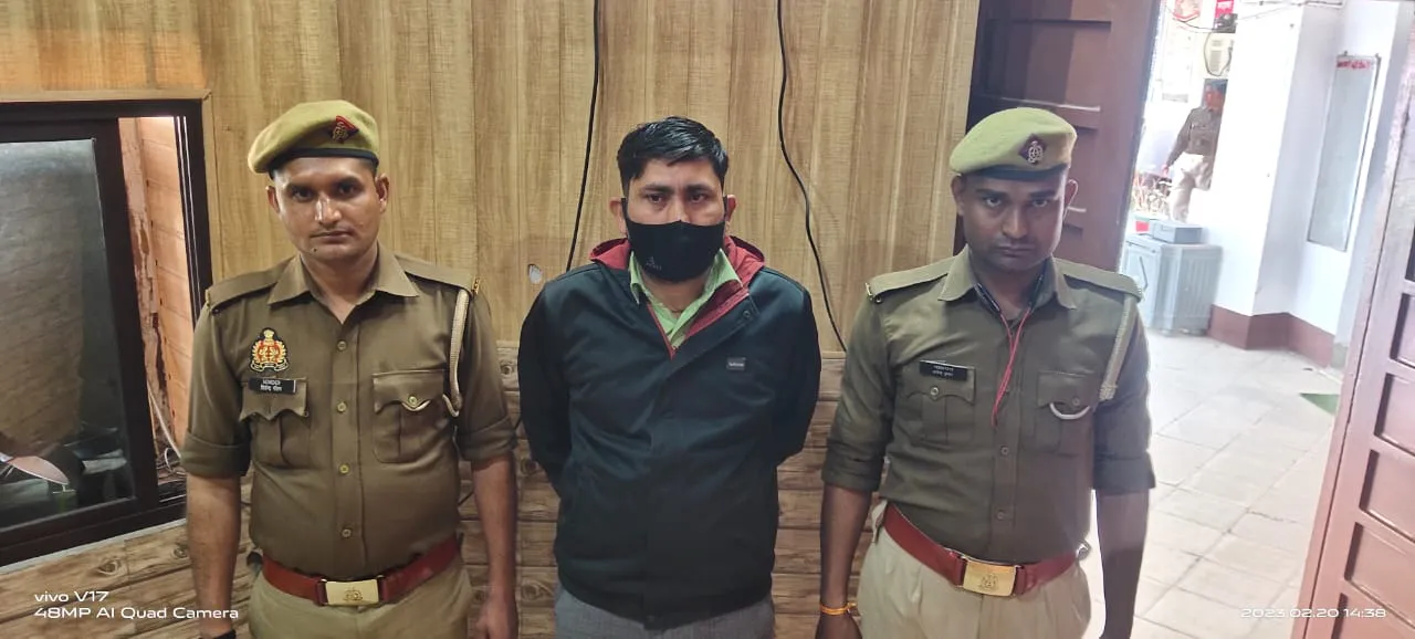 रामपुर: हेड कांस्टेबल ने सिविल लाइन इंस्पेक्टर से की धक्का-मुक्की, गिरफ्तार