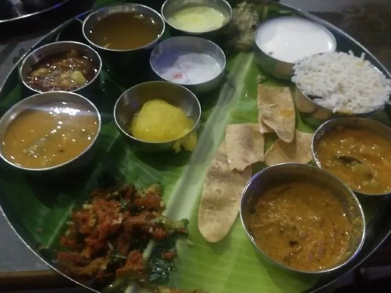  लखनऊ : दानवीरों के सहारे नौनिहालों का पेट भर रही अक्षय पात्र