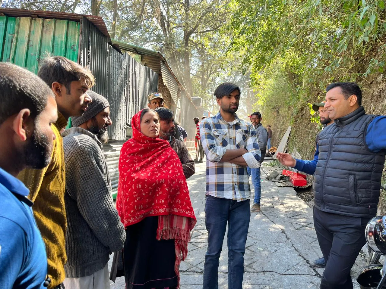 नैनीताल: ग्रीन बेल्ट में बने दो मंजिला अवैध निर्माण को किया ध्वस्त 