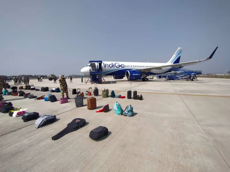 इंडिगो फ्लाइट में बम से हड़कम्प, लखनऊ में इमरजेंसी लैंडिंग