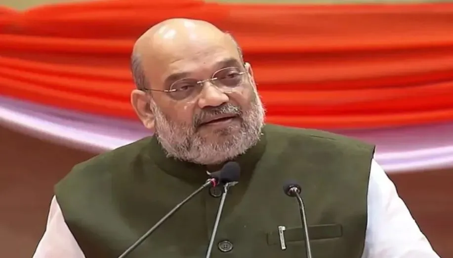 तोड़े गए मंदिरों का शिवाजी ने पुनर्निर्माण कराया, मोदी उस कार्य को आगे बढ़ा रहे हैं: अमित शाह 