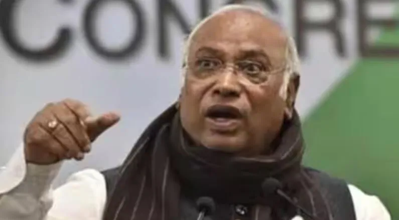 विपक्षी एकजुटता जरूरी, तीसरे मोर्चे की कवायद से BJP को होगा फायदा : कांग्रेस