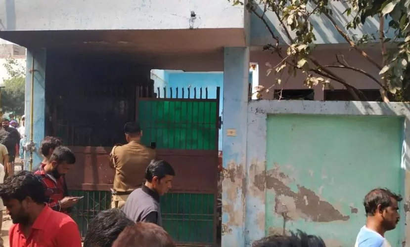 आगरा में शादी की खुशियां मातम में बदलीं...जिंदा जलीं दो महिलाएं, हलवाई झुलसा 