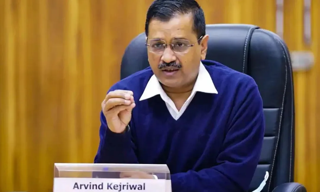 मीडिया की स्वतंत्रता पर हमला जनता की आवाज दबाने के बराबर: केजरीवाल 