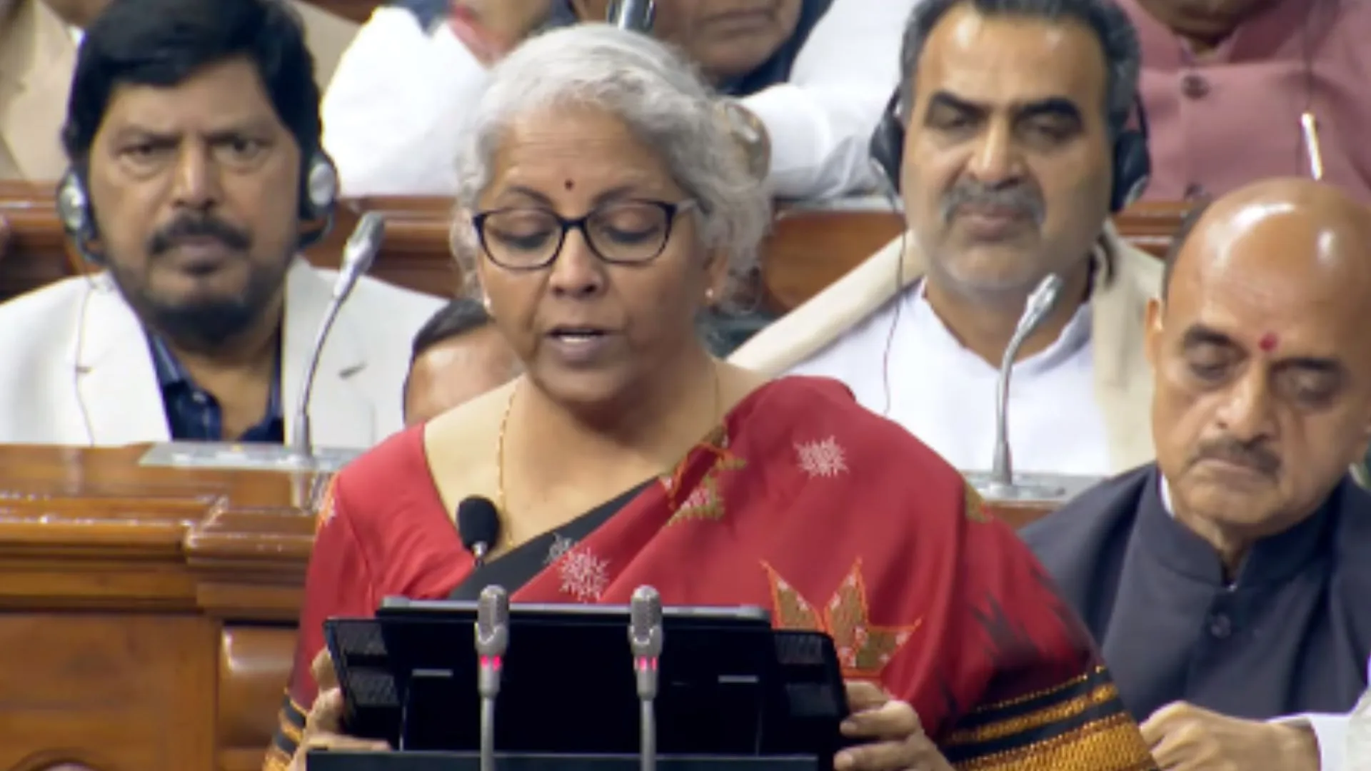 Budget : क्या हैं बजट 2023-24 की 7 प्राथमिकताएं 'सप्तर्षि'? जानिए हर एक जरुरी बात