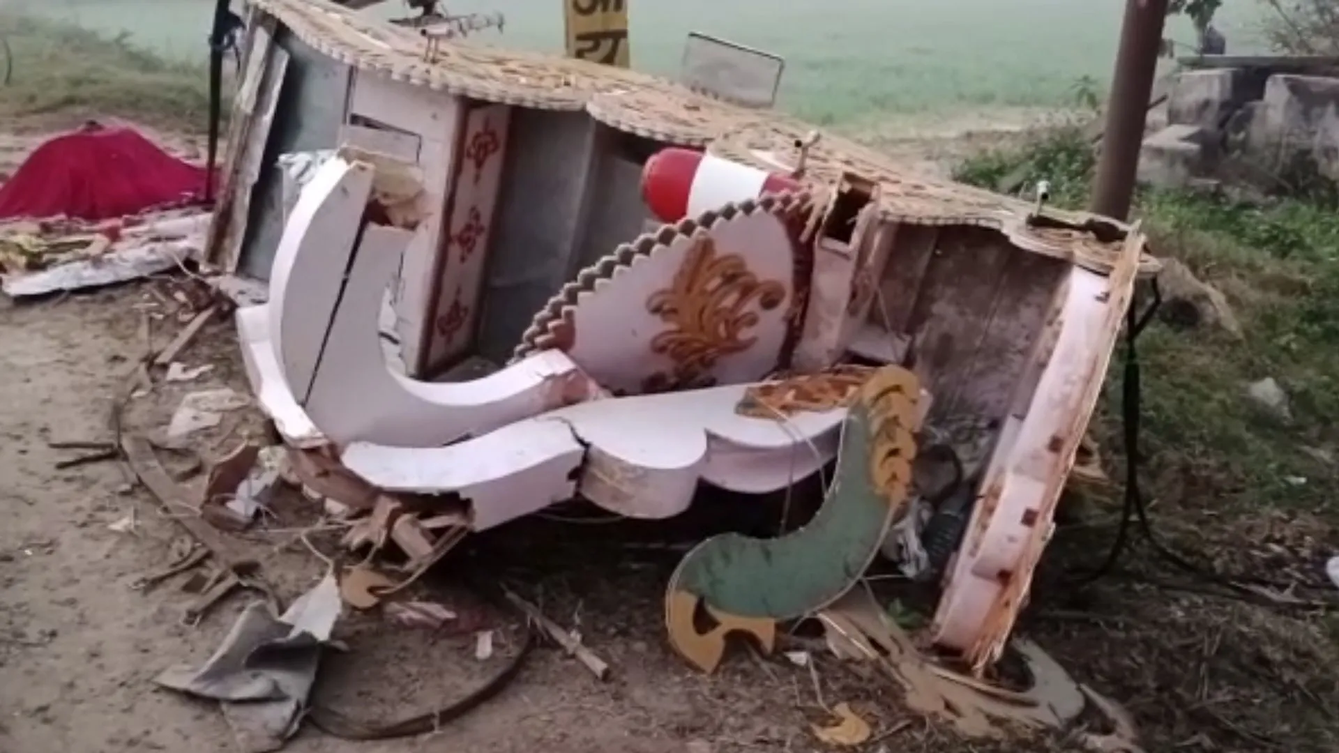 मेरठ : ट्रक ने घोड़ा बुग्गी सवार को कुचला, तीन की मौके पर मौत, तीन घायल