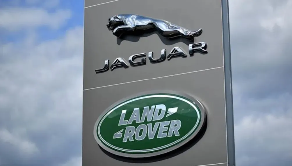 वैश्विक स्तर पर ब्याज दरों में बढ़ोतरी से भविष्य की मांग प्रभावित होगी: जेएलआर 