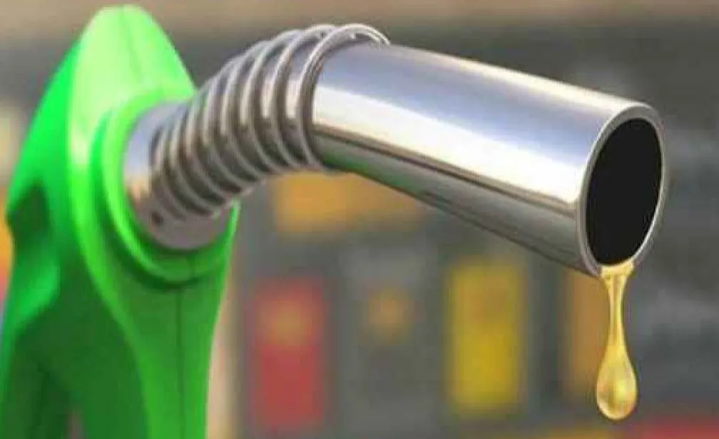 फरवरी में पेट्रोल की बिक्री 18 प्रतिशत बढ़कर 12.2 लाख टन पर, डीजल की मांग में 25 प्रतिशत का उछाल