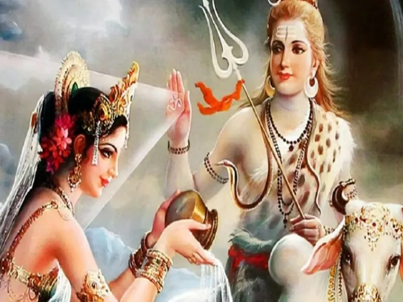 महाशिवरात्रि पर चारों ओर बंधी श्रद्धा की डोर