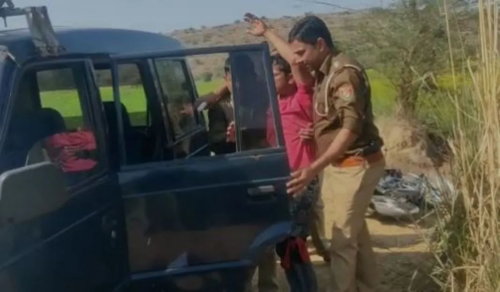 मथुरा: पुलिस ने अंतरराज्यीय गोतस्कर को मुठभेड़ के बाद किया गिरफ्तार 