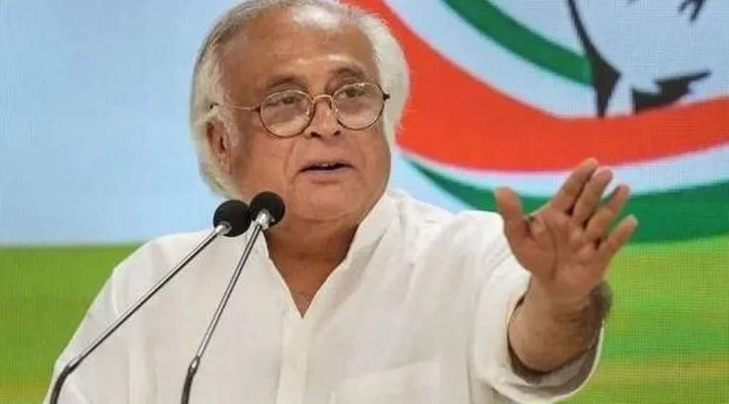 जयराम रमेश ने रिजर्व बैंक और सेबी प्रमुखों से अडाणी समूह के मामले की जांच का किया आग्रह 