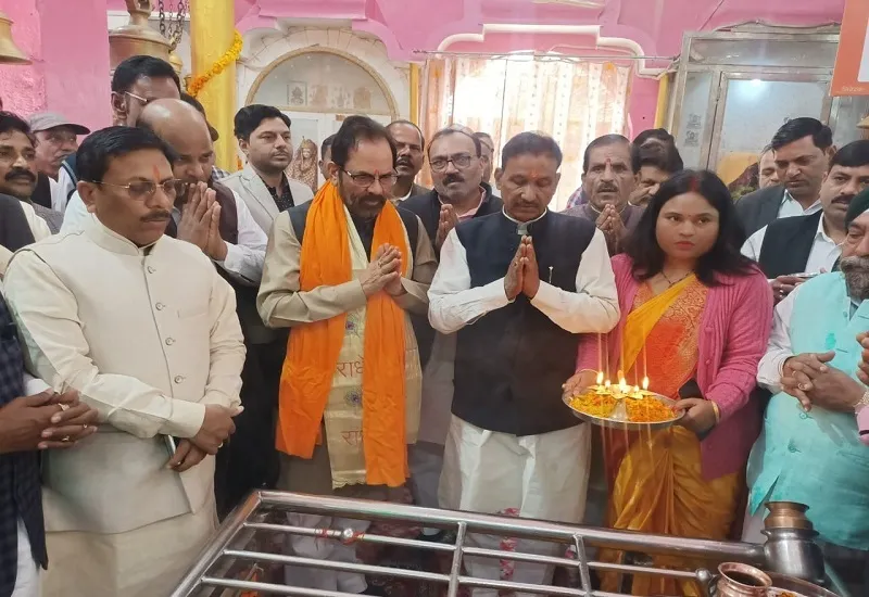 भारत की धमक और प्रधानमंत्री नरेंद्र मोदी की धाक से बौखलाया विपक्ष : नकवी