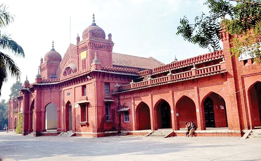 बरेली कॉलेज में खुलेगा कौशल विकास प्रशिक्षण केंद्र, सीडीओ ने दिया निर्देश 