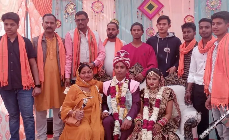 मेरठ: निर्धन कन्या की शादी का उठाया बीड़ा, आशीर्वाद देकर किया विदा