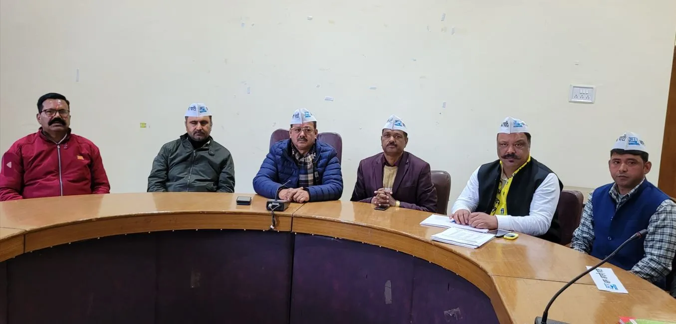 नैनीतालः निकाय चुनाव में सभी सीटों पर चुनाव लड़ेगी आप: हेम आर्य 