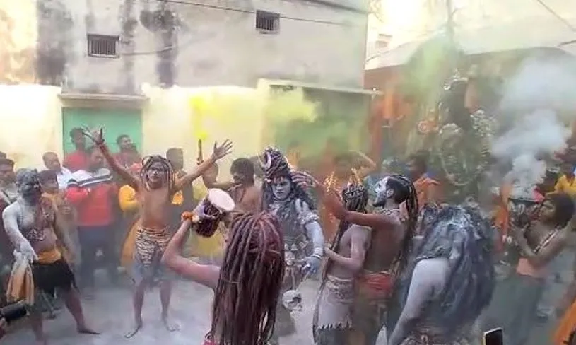 कासगंज: है भोलेनाथ की शादी...हम तो नाचेंगे, शहरभर में धूमधाम से निकाली गई महादेव की बारात