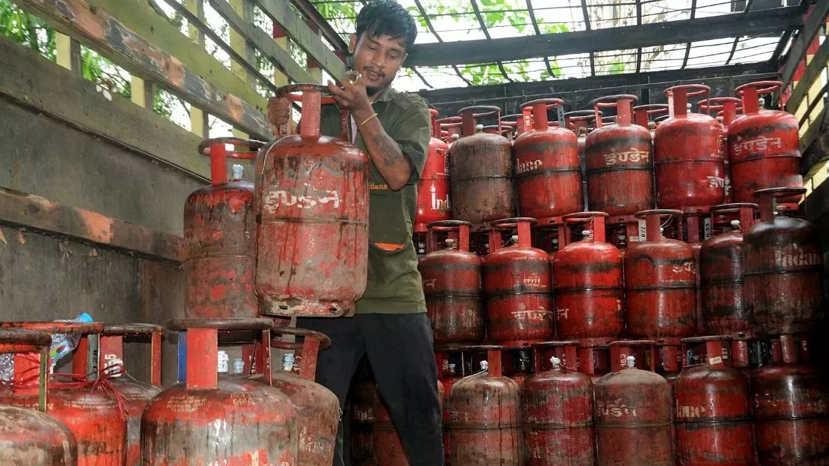 देहरादून: घरेलू गैस के दामों में बढ़ोतरी, त्योहार से पहले आम आदमी की बड़ी टेंशन 