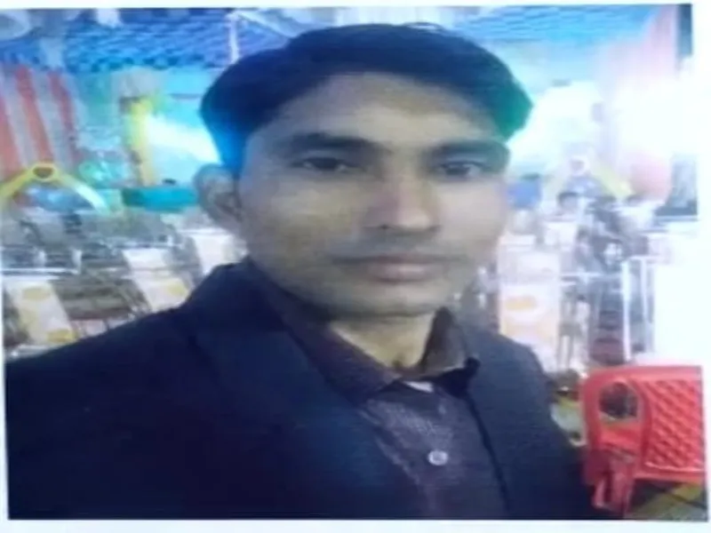 अमेठी: परिजनों का दावा लापता बेटे दिनेश का है अधजला कंकाल, बहू पर लगाया हत्या कर शव जलाने का आरोप    