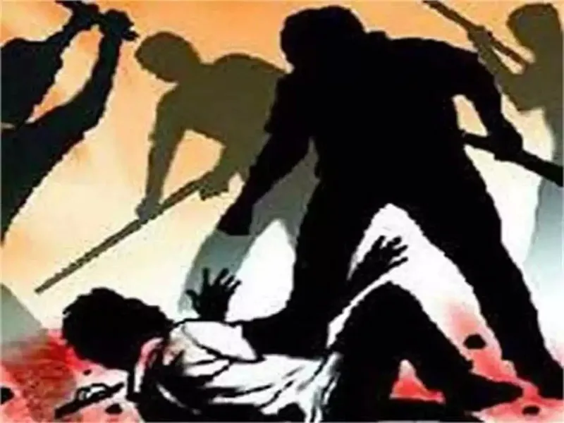 अमेठी: पान व्यवसायी पर नकाबपोश बदमाशों ने किया जानलेवा हमला, ट्रामा सेंटर रेफर