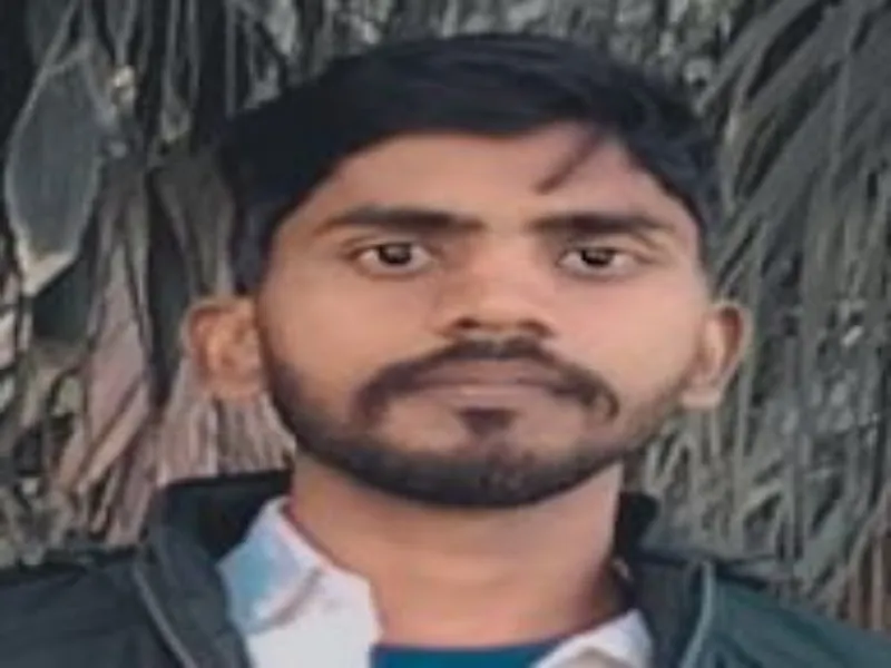 सुल्तानपुर: फंदे से लटका मिला युवक का शव, हत्या का आरोप 