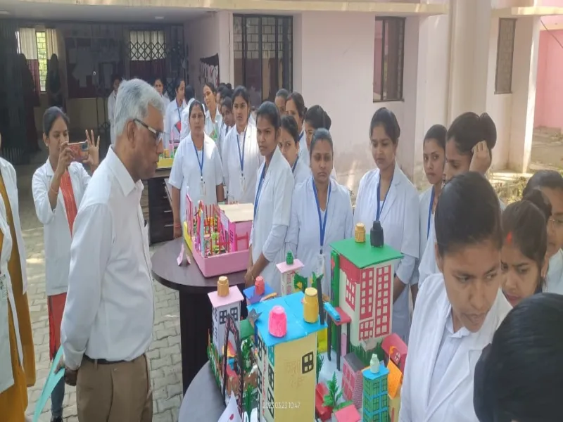 अयोध्या: स्वास्थ्य मॉडल पर दिया पेयजल शुद्धिकरण व आदर्श ग्राम का संदेश 