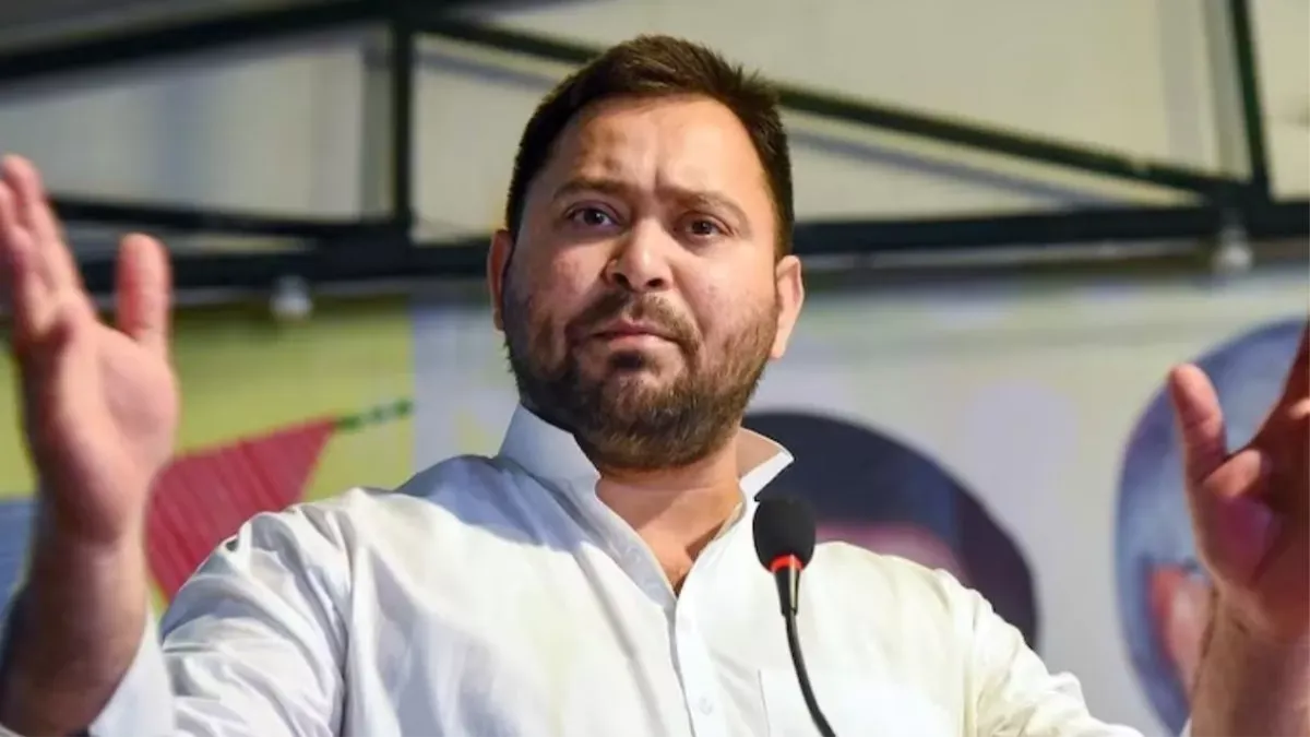नौकरी के बदले जमीन घोटाला, तेजस्वी सीबीआई के सामने पेश नहीं हुए 