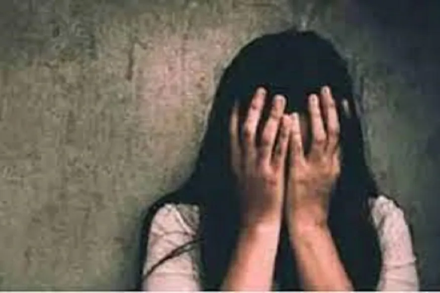 बरेली: शिक्षक ने छात्रा से की अश्लील बातें, रिपोर्ट दर्ज