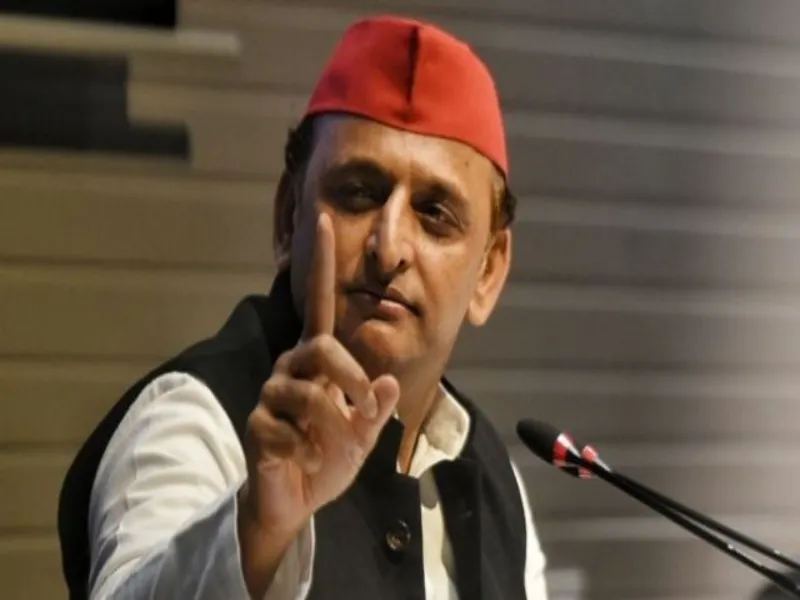 UP में आलू खरीद पर अखिलेश यादव ने कसा तंज, Tweet कर लिखा- अबकी बार आलू बदलेगा सरकार 