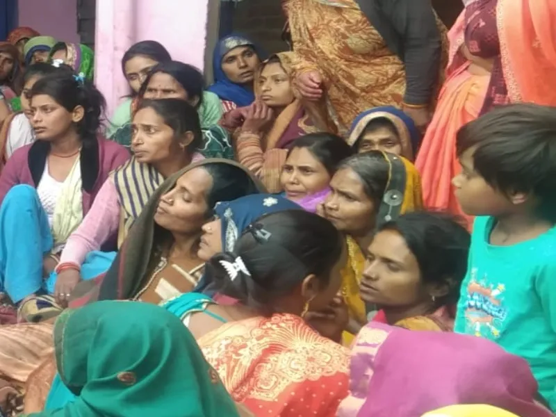 Fatehpur Accident: तेज रफ्तार बाइक ने मारी टक्कर, दो की मौत, दो घायल