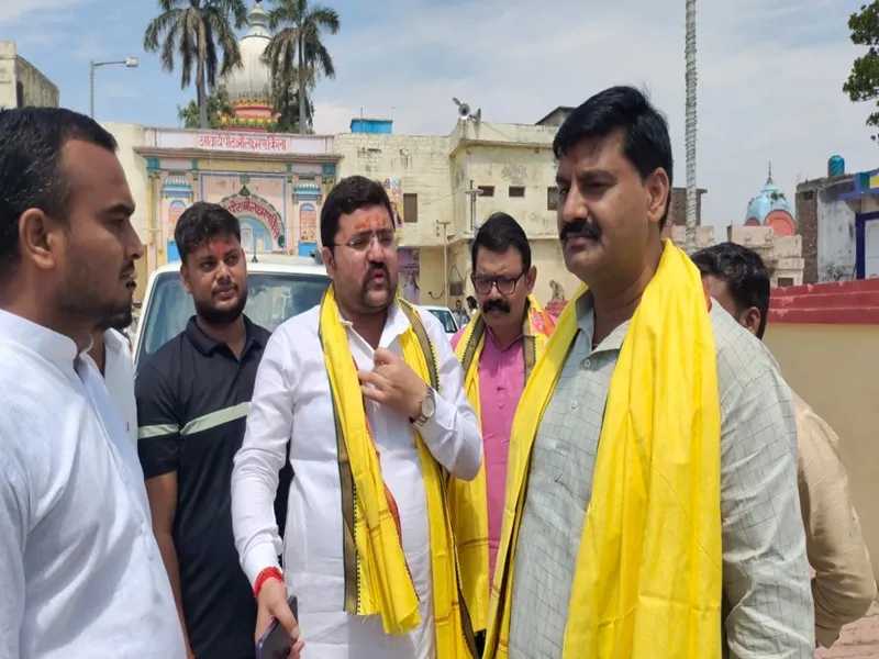 अयोध्या: विधायकों के साथ 9 अप्रैल को अयोध्या पहुंचेंगे महाराष्ट्र के मुख्यमंत्री शिंदे