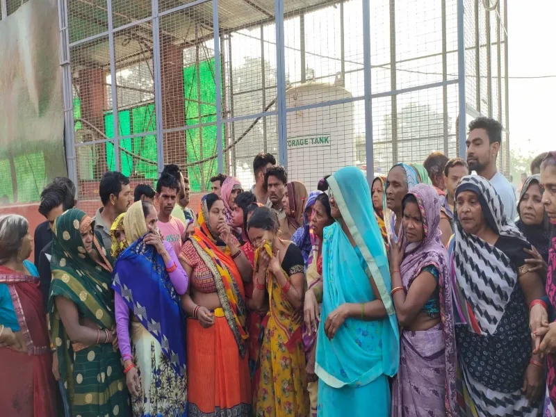 Farrukhabad Accident: इटावा-बरेली हाईवे पर सड़क हादसा, कार की टक्कर से बाइक सवार दंपति की मौत