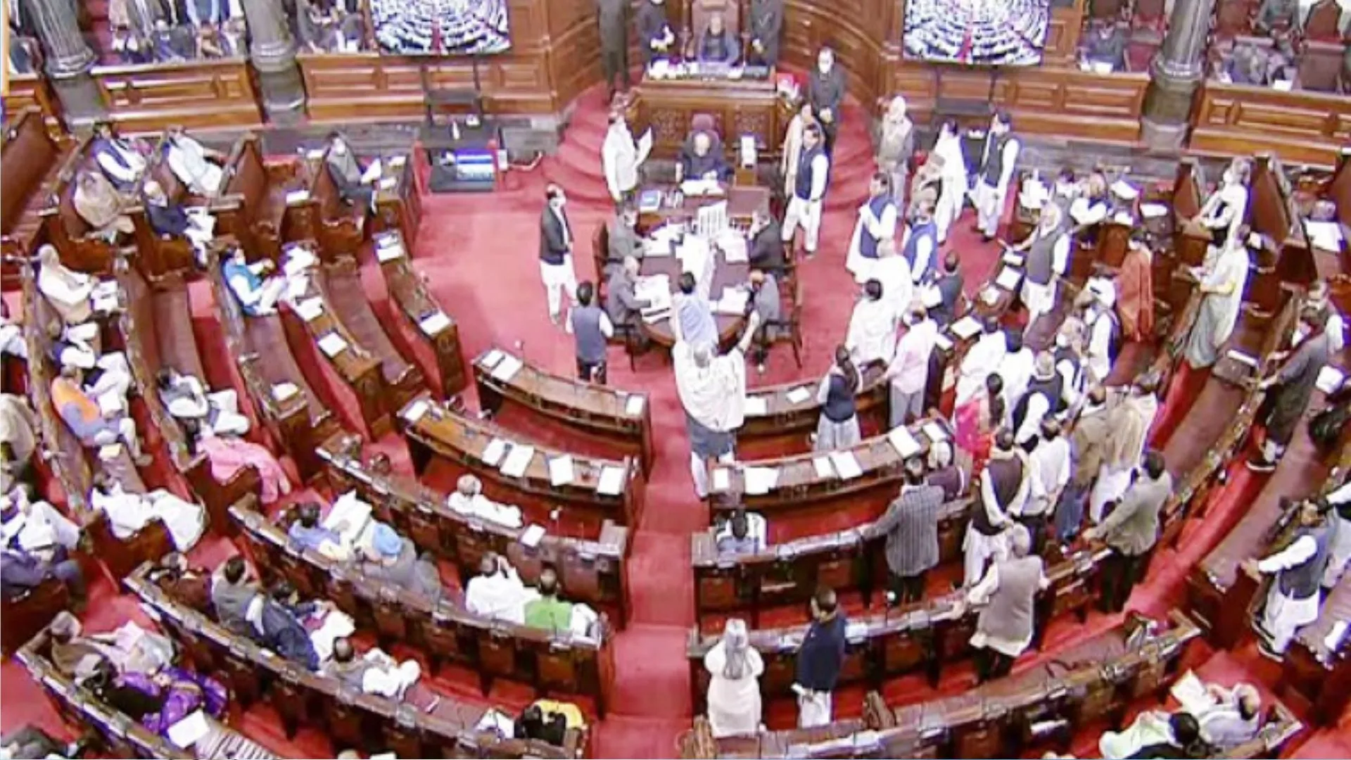 सत्ता पक्ष और विपक्ष के हंगामे के कारण राज्यसभा की कार्यवाही दिन भर के लिए स्थगित 