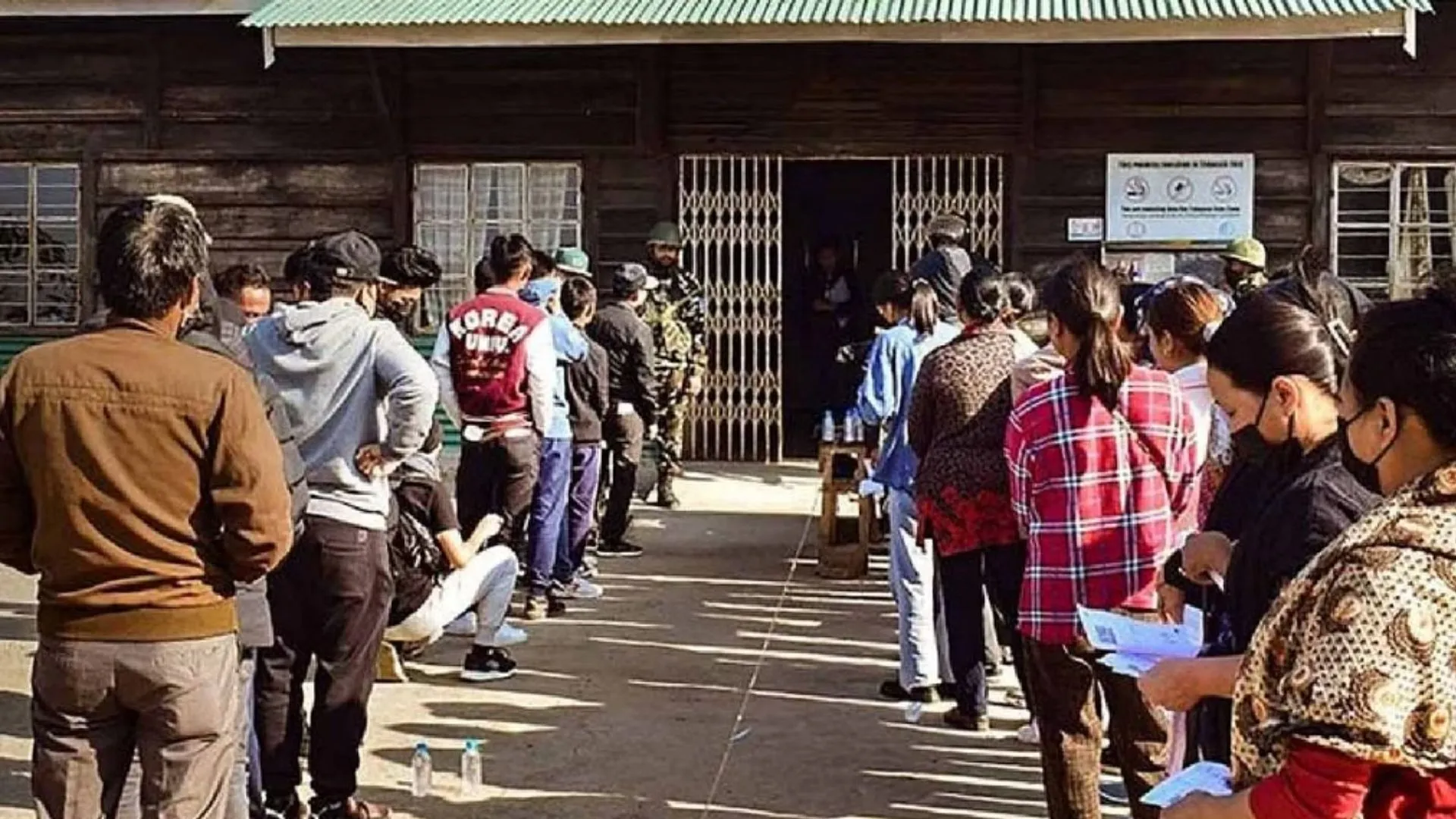 Nagaland के चार मतदान केंद्रों पर पुनर्मतदान, शाम चार बजे तक डाले जाएंगे वोट 