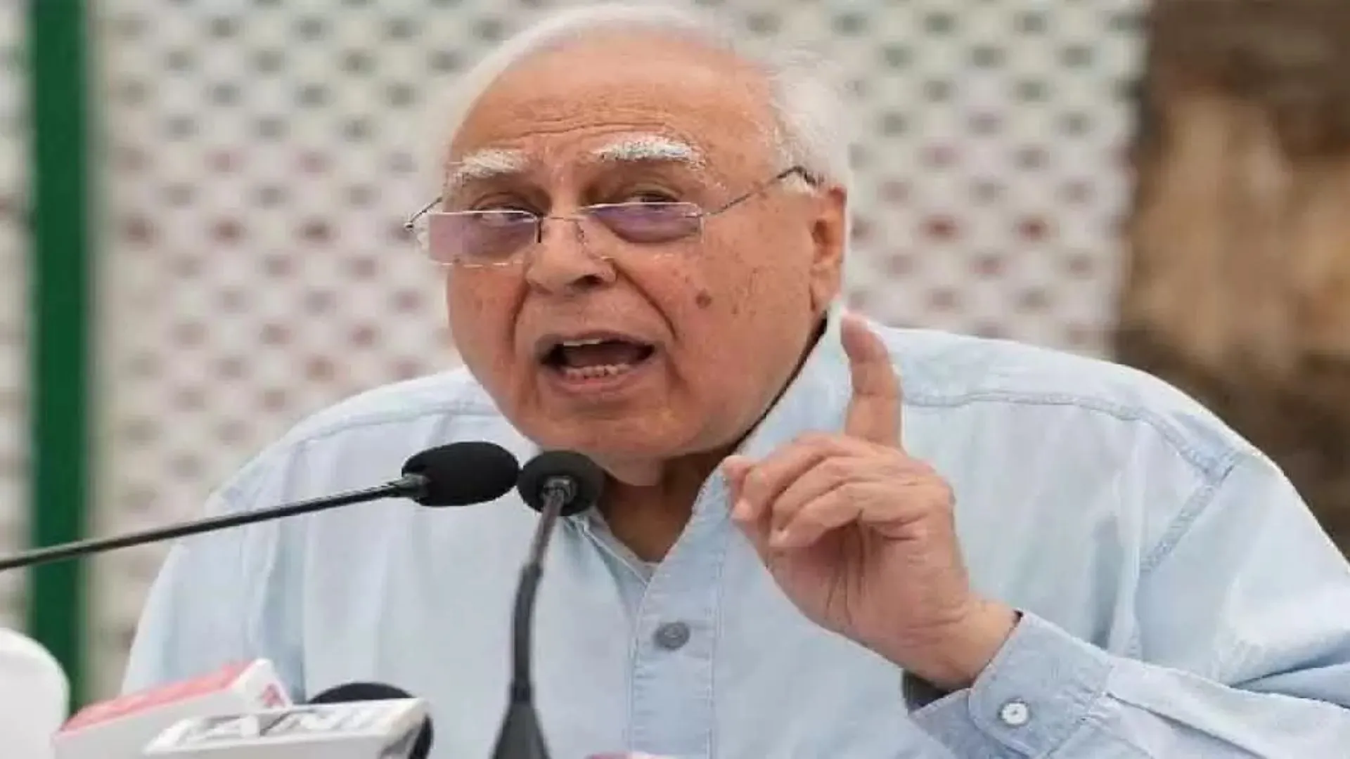 कपिल सिब्बल ने की भारत में ‘अन्याय’ से लड़ने के लिए नये मंच की घोषणा 