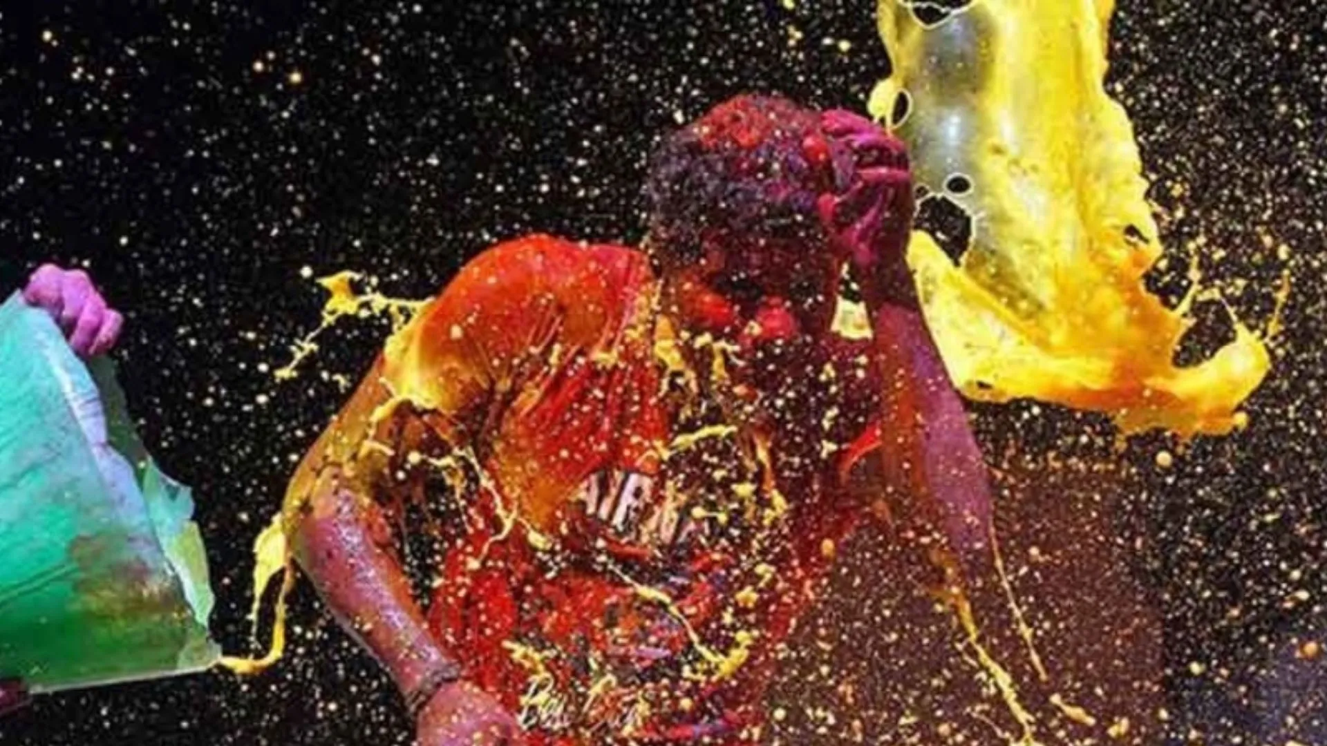 Holi Skin And Hair Care Tips : होली के रंगों से न घबराएं, इन टिप्स की मदद से छुड़ाएं हर जिद्दी रंग