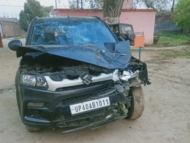 बहराइच: कार और बाइक की टक्कर में मां-बेटे की मौत 