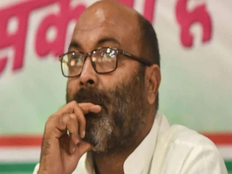 लखनऊ: कांग्रेस के पूर्व प्रदेश अध्यक्ष को एमपीएमएलए कोर्ट ने सुनाई एक साल की सजा, लगाया जुर्माना