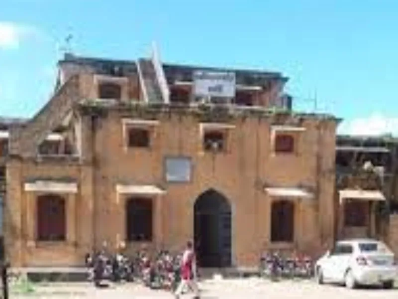 हरदोई: पहले दिन इंटर की लगभग एक हजार उत्तर पुस्तिकाओं का हुआ मूल्यांकन