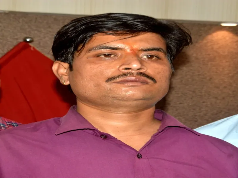 खुलासा: मेंटीनेंस कंपनी के कर्मचारी ने काटा BOB का लॉकर 