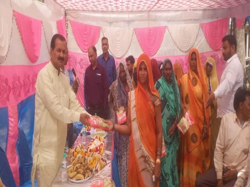 रायबरेली: पशु मेला में आम बीमारियों और पोषण के प्रति किया गया जागरूक 