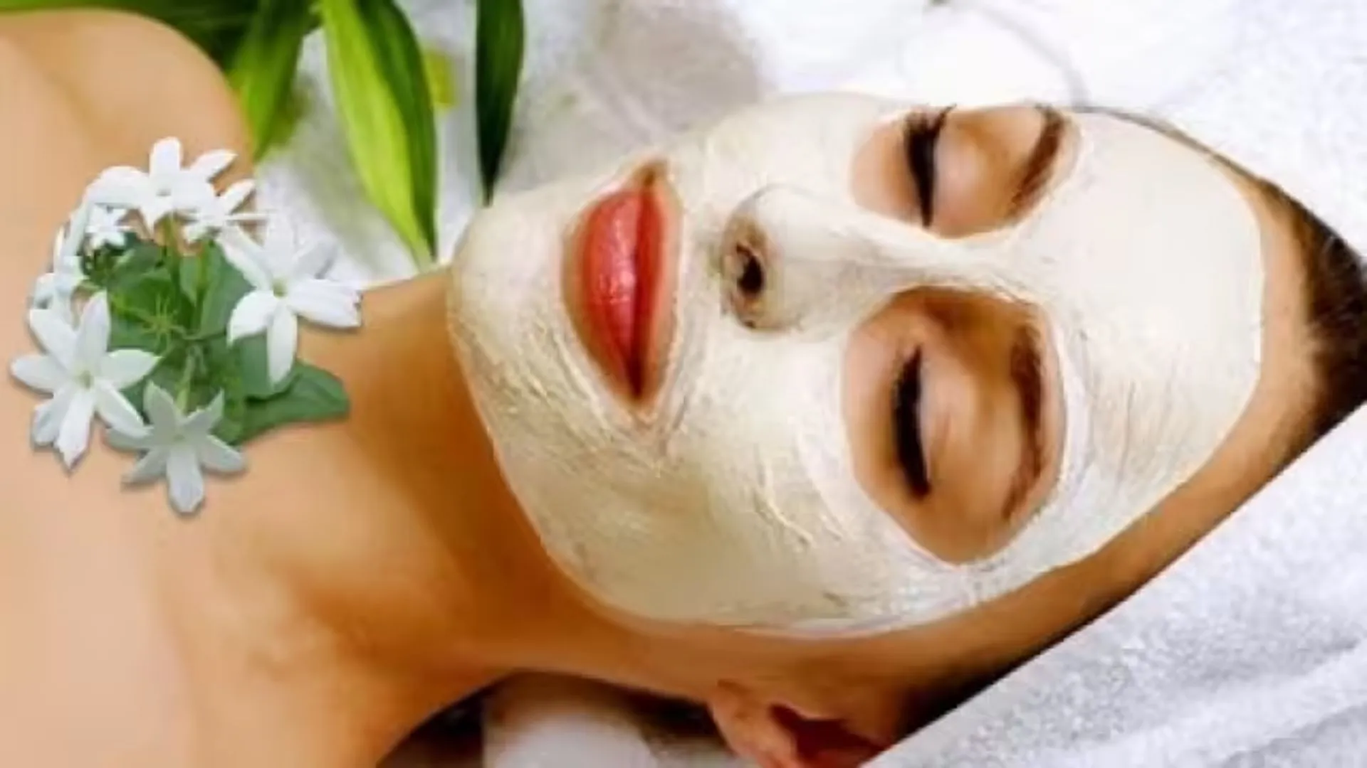 Jasmine Flower Benefits for Skin : चमेली के फूलों से बढ़ाएं चेहरे का ग्लो, घर में ऐसे बनाएं फेस पैक