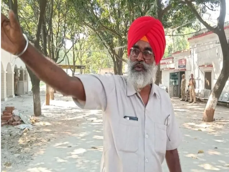 हरदोई: निलम्बित एसआई ने एसपी ऑफिस में किया हंगामा, कहा- खालिस्तानी की नजरों से देखते हैं अफसर 