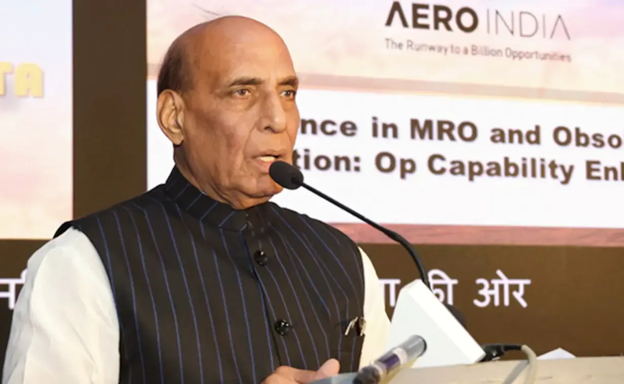 सरकार ने 2024-25 तक 1.75 लाख करोड़ रुपये के रक्षा विनिर्माण का लक्ष्य रखा