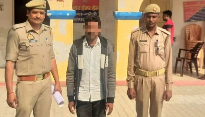 Banda News : पुलिस के हत्थे चढ़ा डबल मर्डर का वांछित, आरोपी पर 25 हजार का इनाम था घोषित